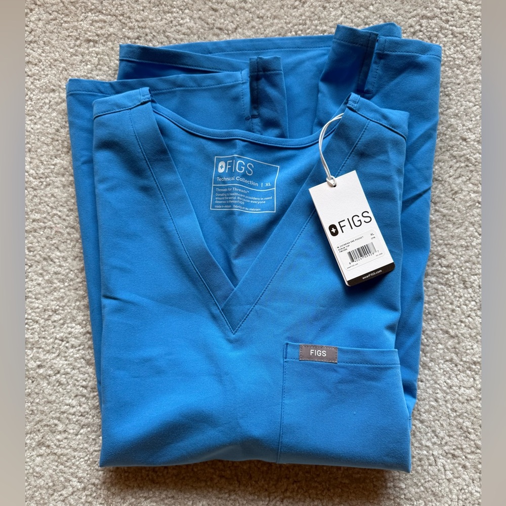NWT Figs Catarina XL